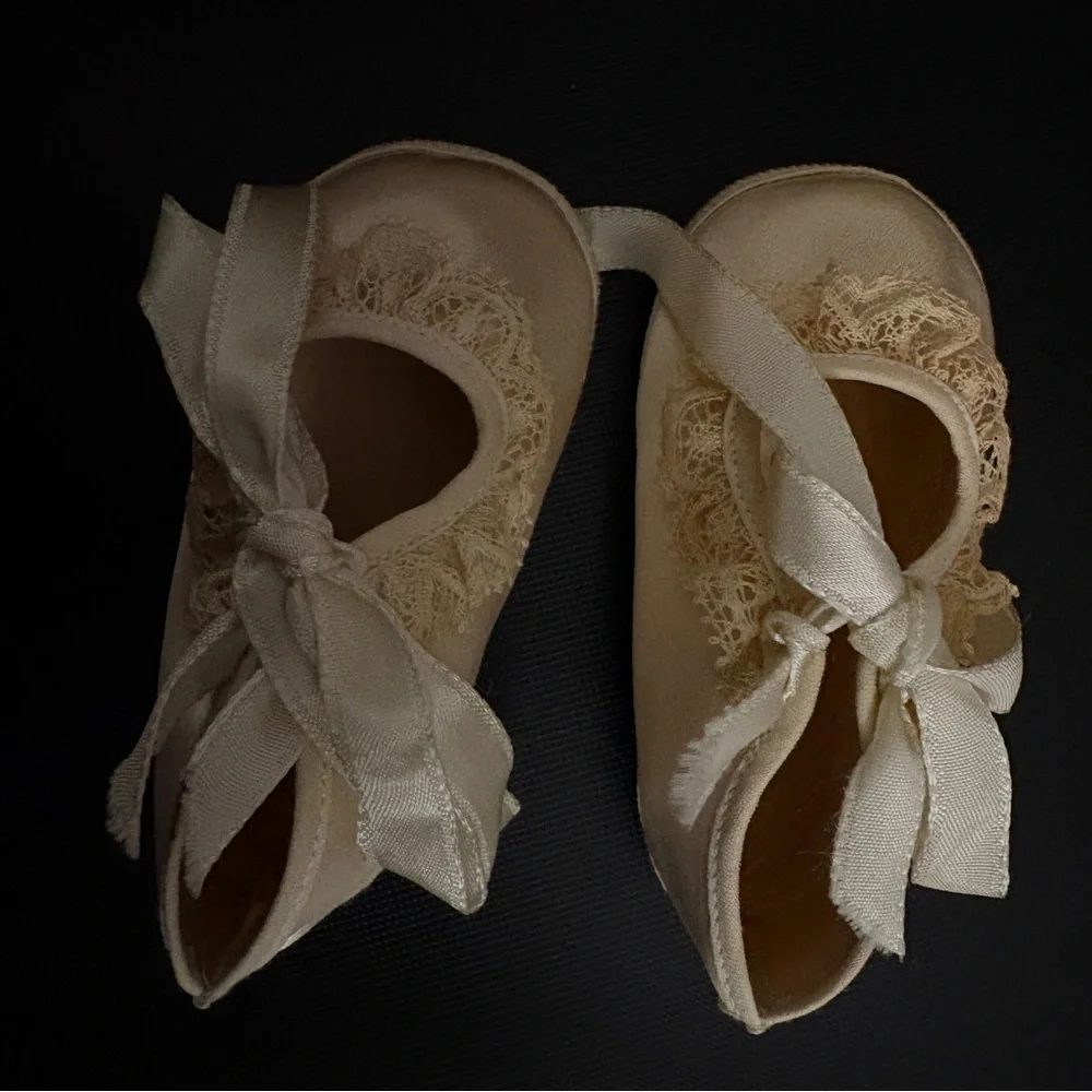 Vintage Mrs. Day’s Ideal Baby Shoes